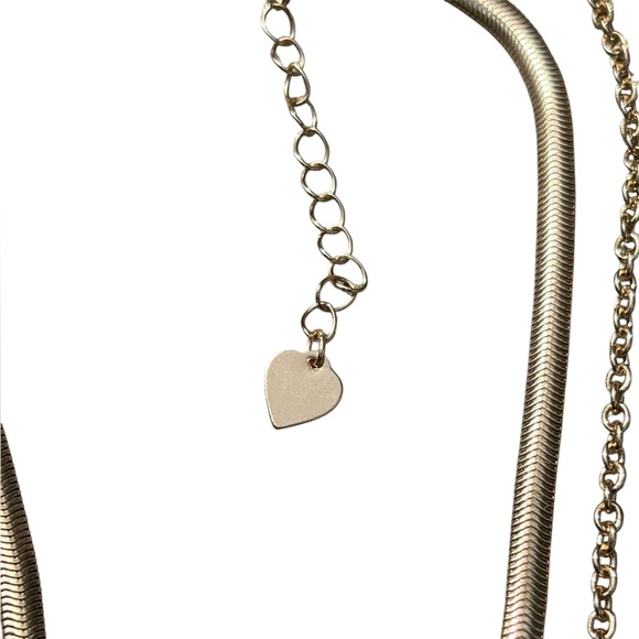 Juicy Couture Heart Necklace - Picture 8 of 9